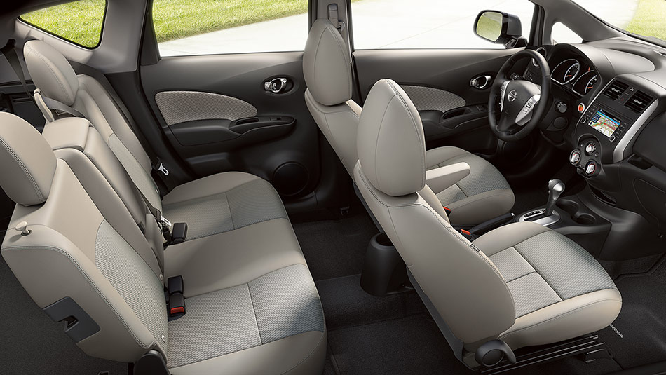 Nissan Versa Hatchback 2015