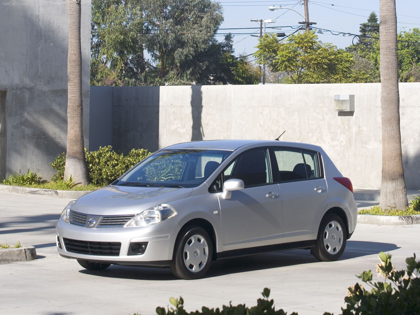 Nissan Versa Hatchback