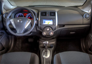 Nissan Versa Note Sv 2014