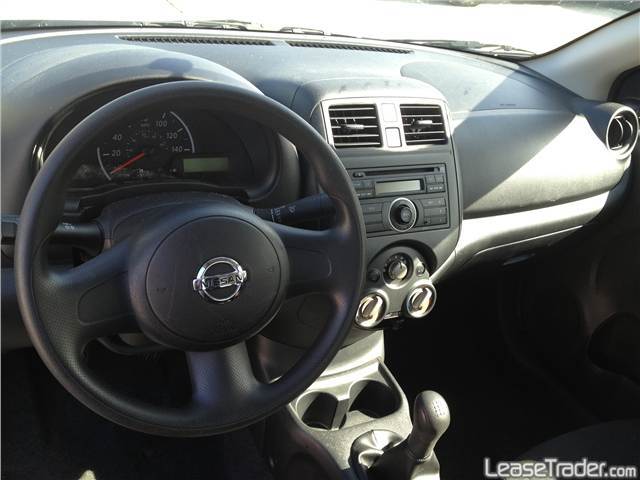 Nissan Versa S