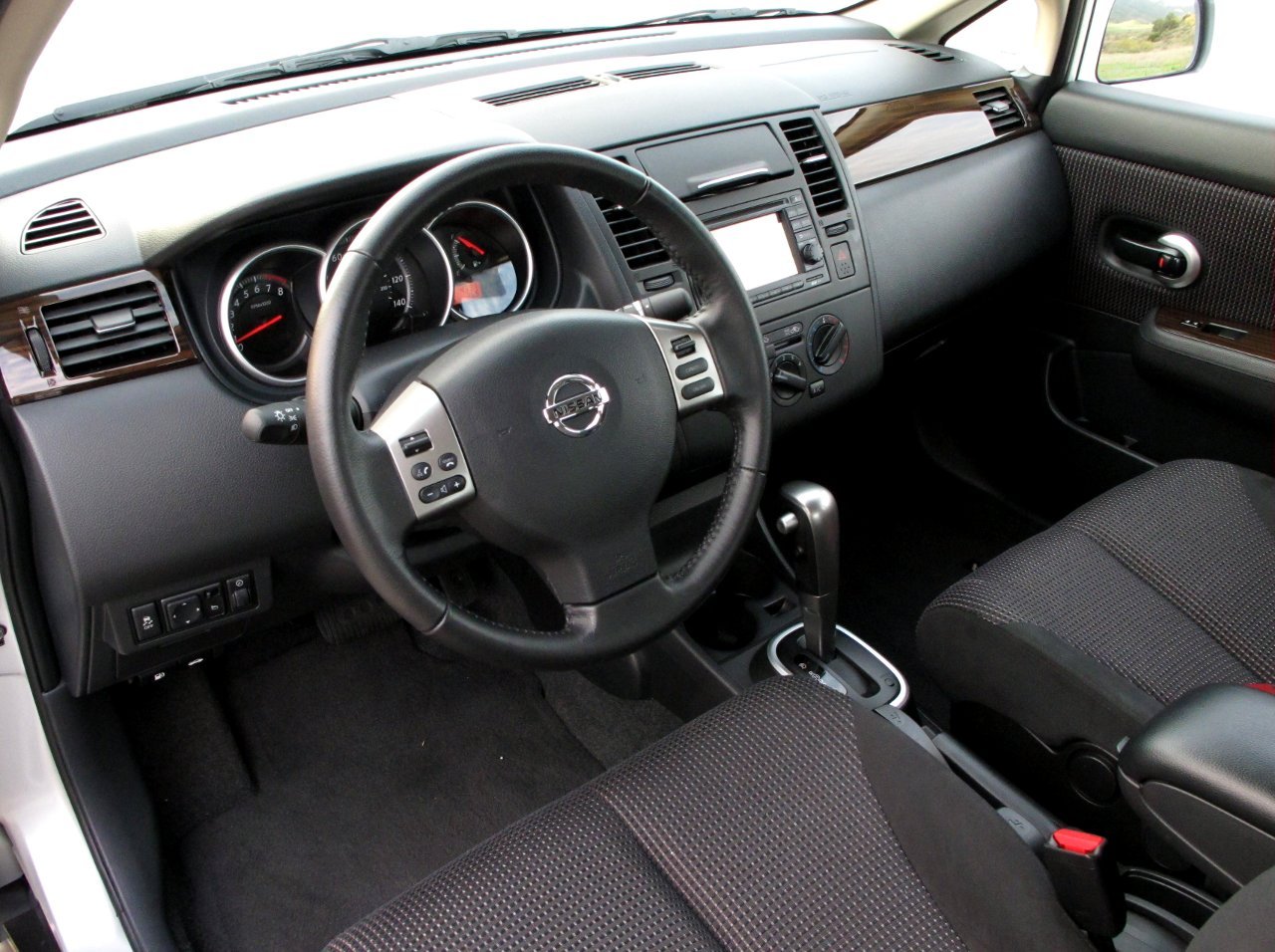 Nissan Versa Sl