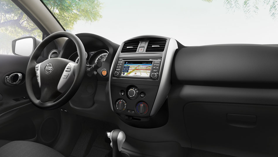 Nissan Versa Sv
