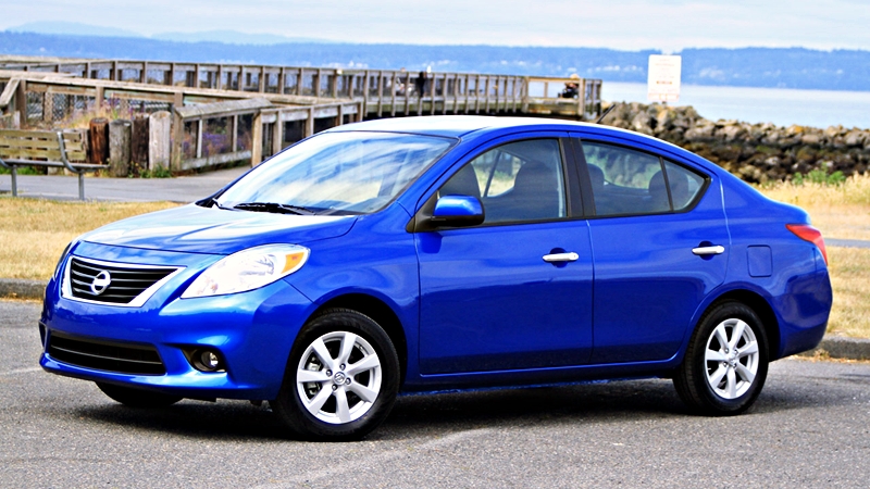 Nissan Versa Under 10000