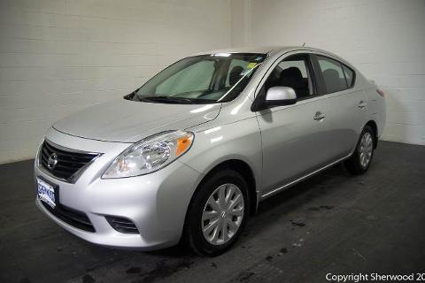 Nissan Versa Under 10000