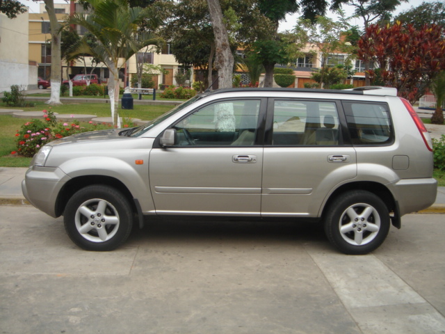 Nissan X-Trail 2003