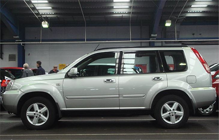 Nissan X-Trail 2004