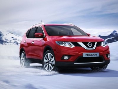 Nissan X-Trail Hybrid 2015