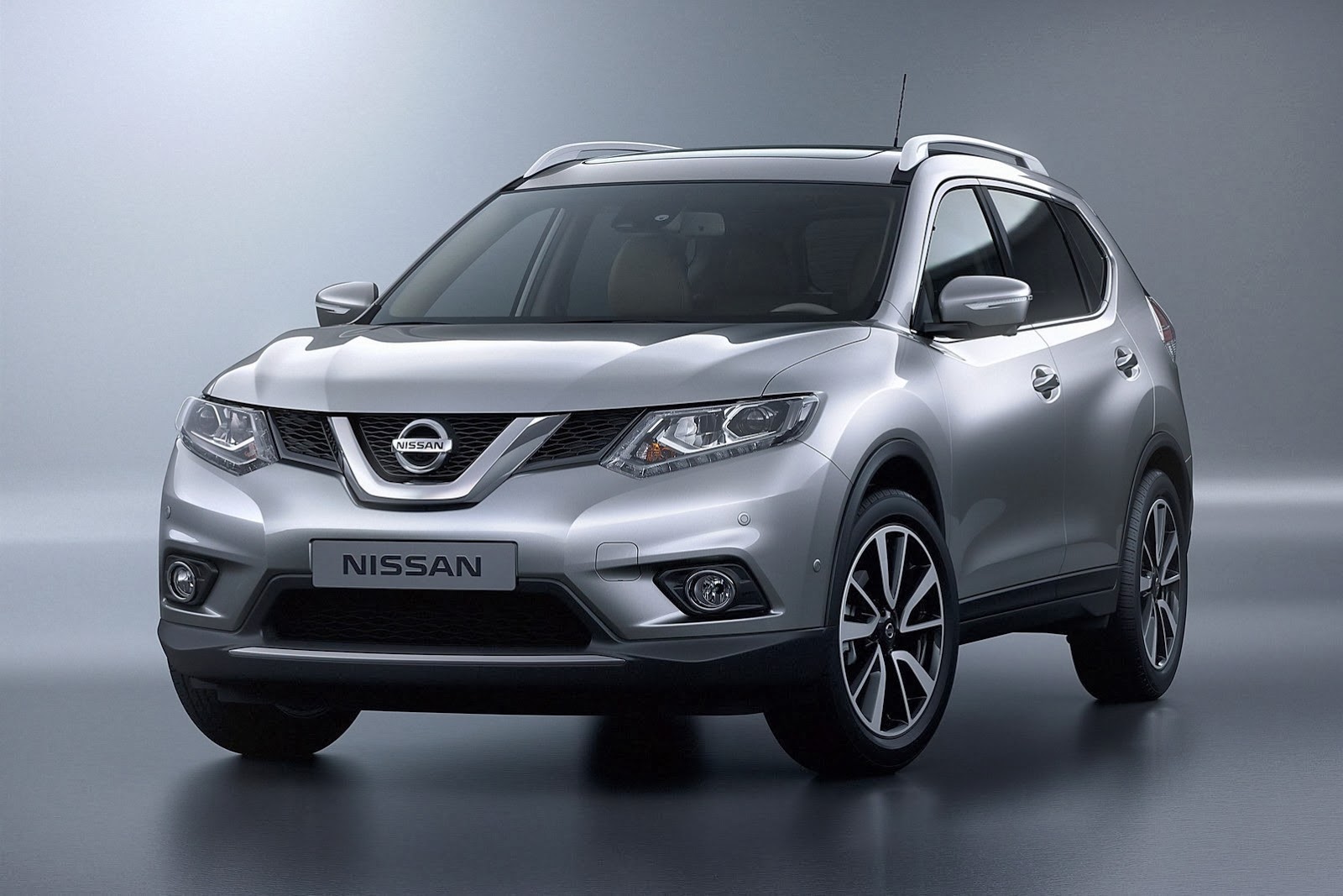 Nissan X-Trail Rogue