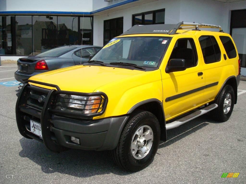 Nissan Xterra Yellow
