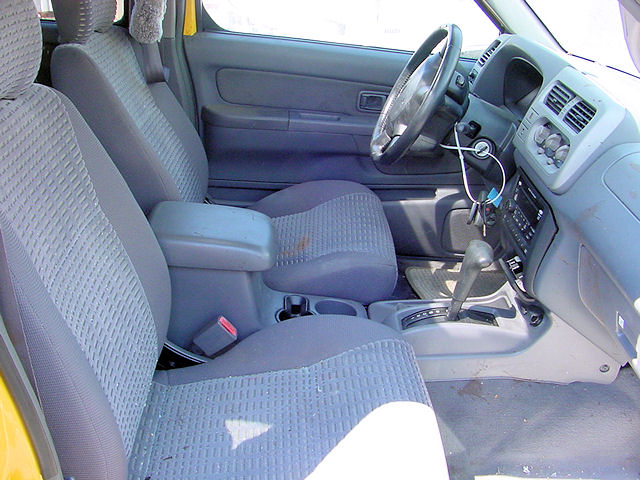 Nissan Xterra Yellow