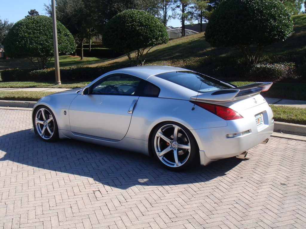 Nissan Z 2004