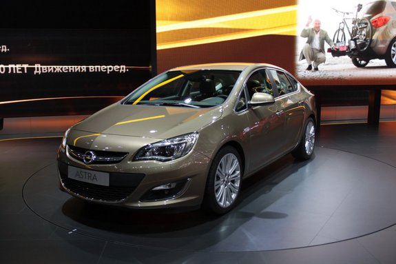 Opel Astra Sedan