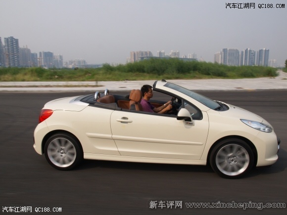 Peugeot 207 CC