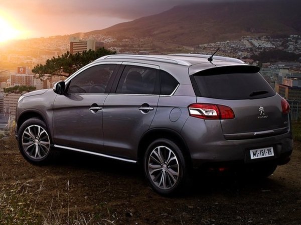 Peugeot 4008