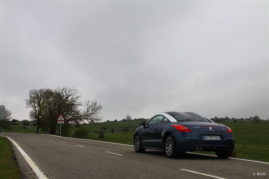 Peugeot RCZ