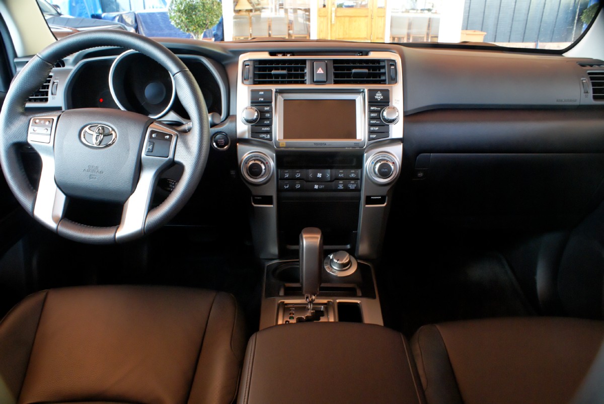 Toyota 4runner 7 Seater