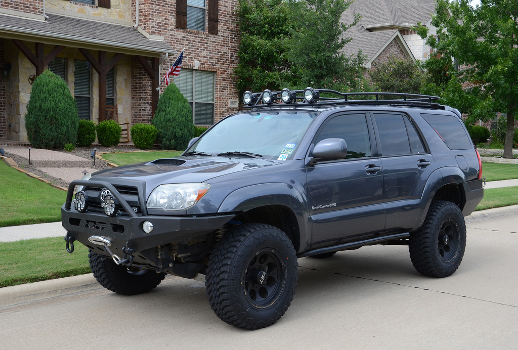 Toyota 4runner V8