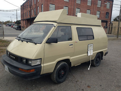 Toyota 4x4 Camper Van