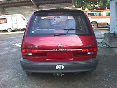 Toyota 4x4 Minivan