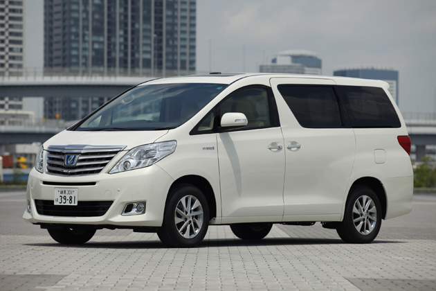 Toyota Alphard 2.4