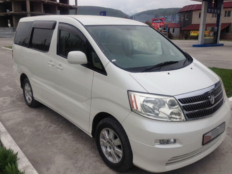 Toyota Alphard 2004