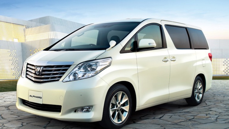 Toyota Alphard 2008