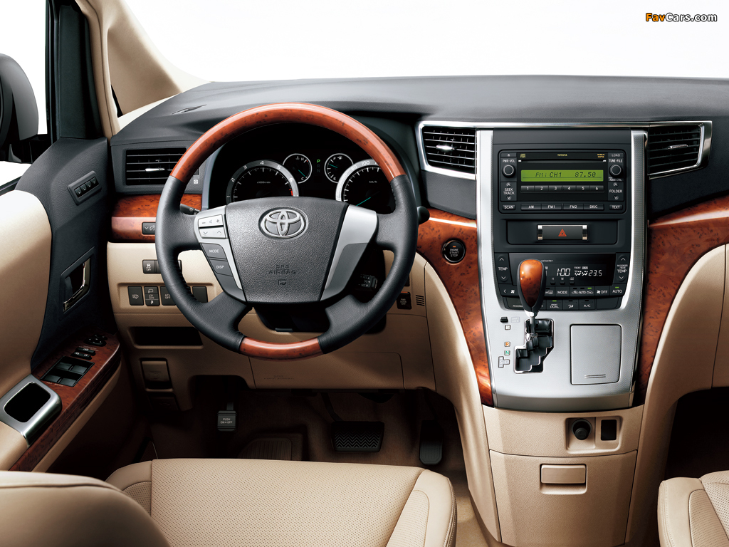 Toyota Alphard 2008
