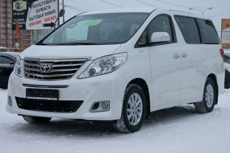 Toyota Alphard 2012