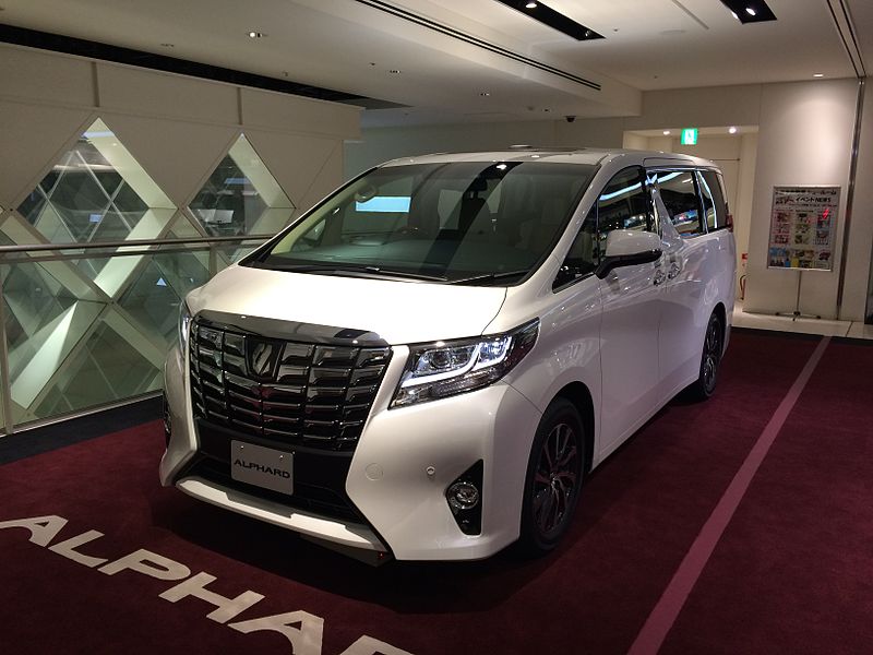 Toyota Alphard 2015
