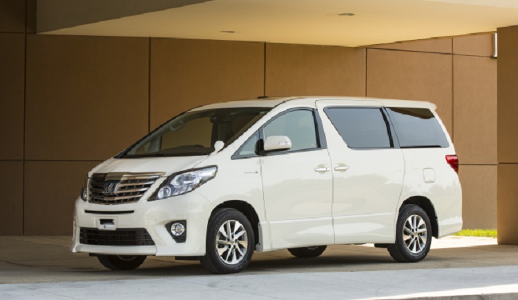 Toyota Alphard 2015