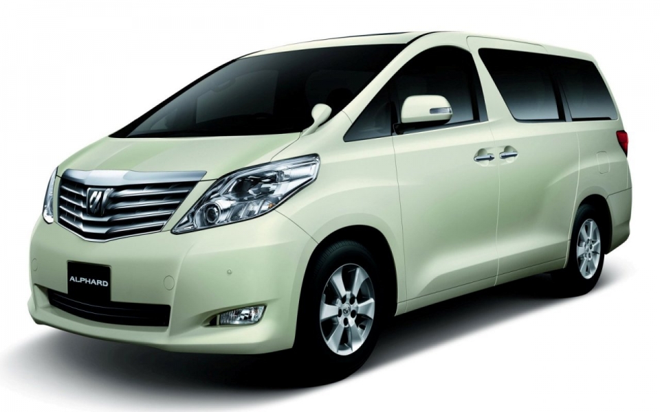 Toyota Alphard 3.5