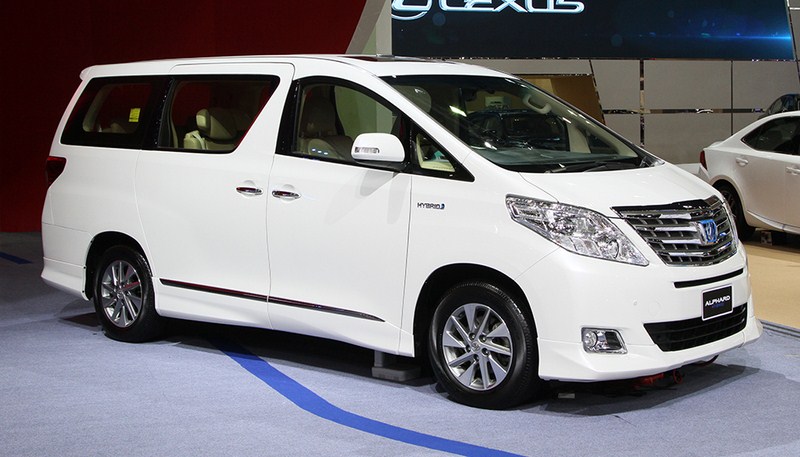 Toyota Alphard Hybrid
