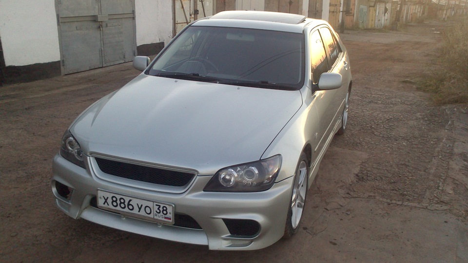 Toyota Altezza 2.0
