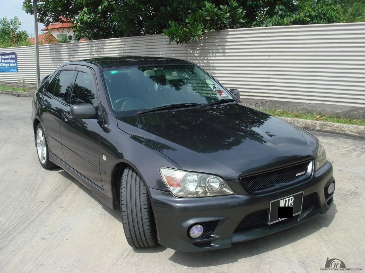 Toyota Altezza 2.0