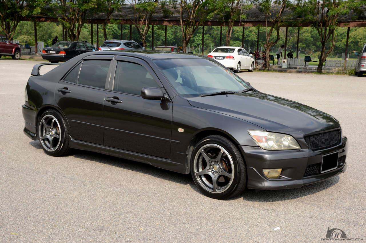 Toyota Altezza 2.0