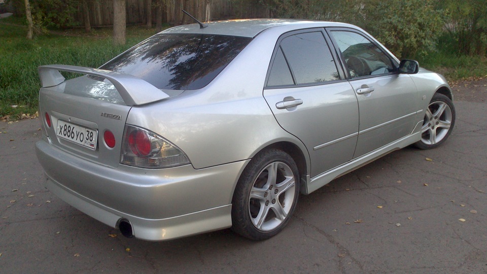 Toyota Altezza 2.0