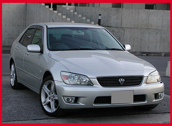 Toyota Altezza 2001