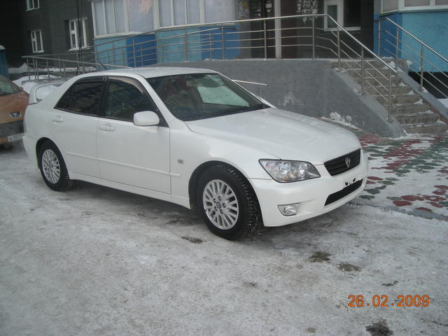 Toyota Altezza 2002