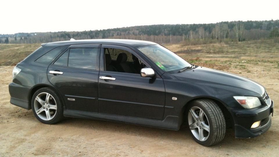 Toyota Altezza Gita