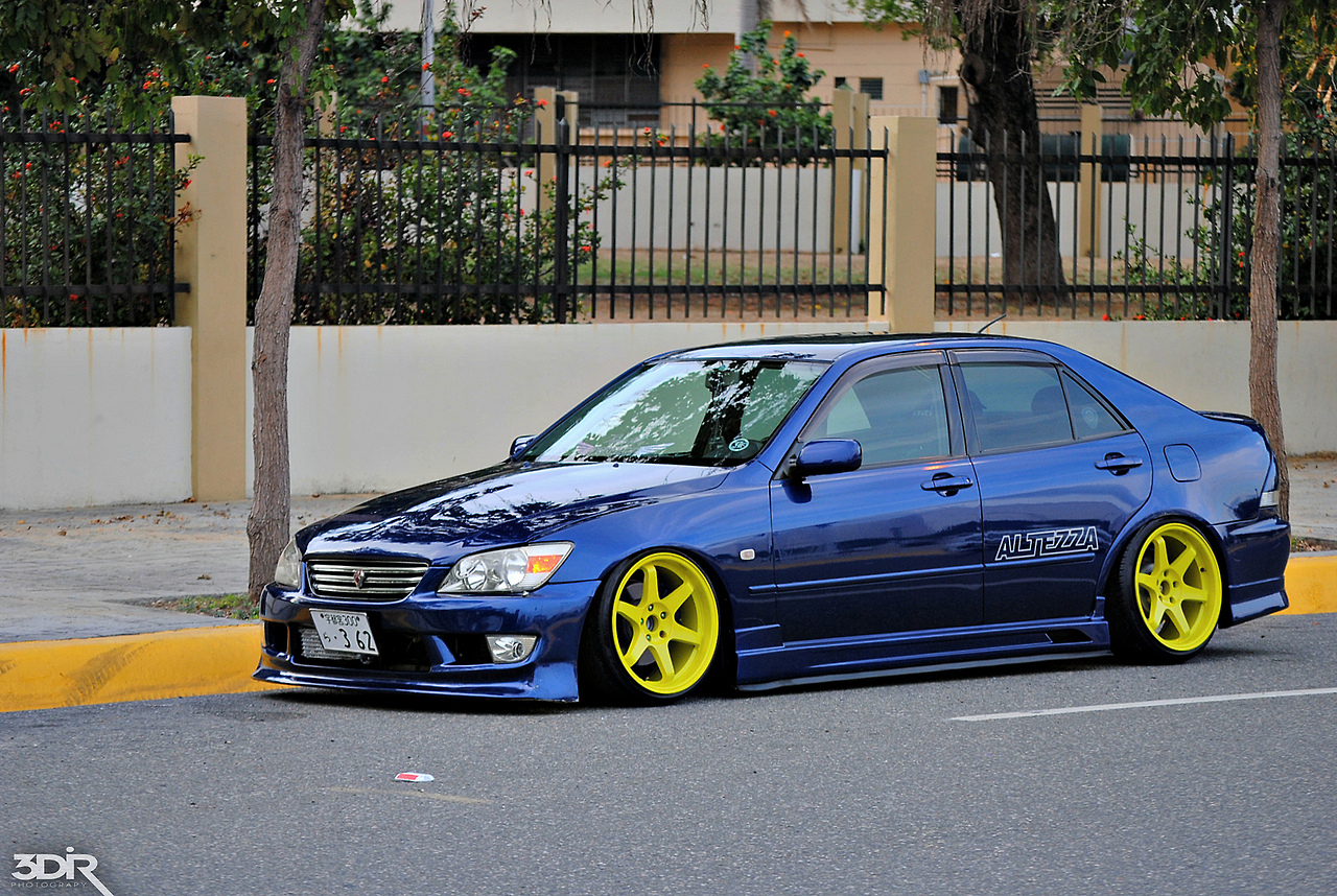 Toyota Altezza Modified