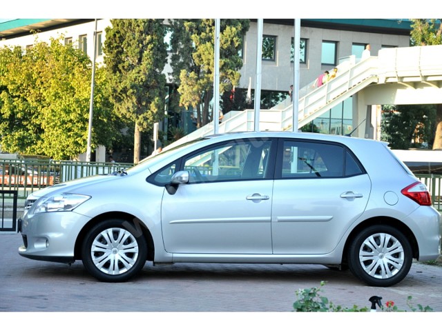 Toyota Auris 1.33