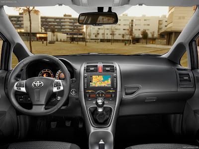 Toyota Auris 1.8