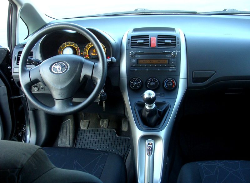 Toyota Auris 2009