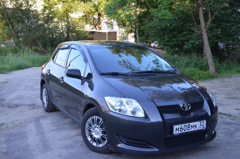 Toyota Auris 2009