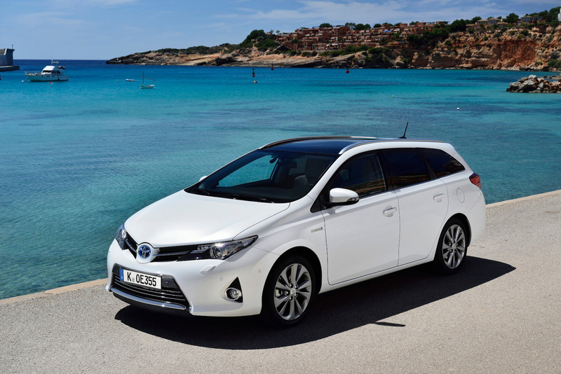 Toyota Auris 2014