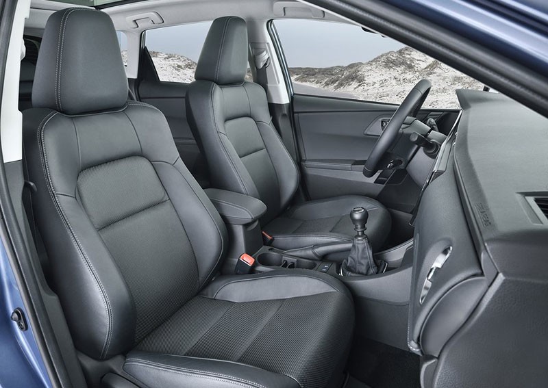 Toyota Auris 2015
