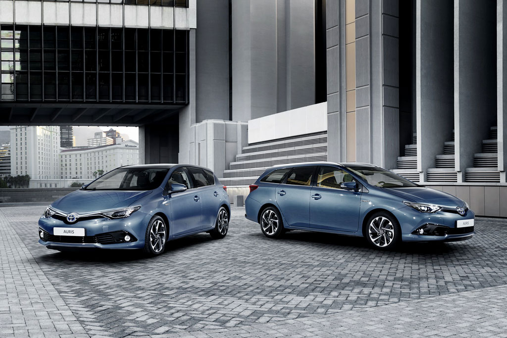 Toyota Auris 2015