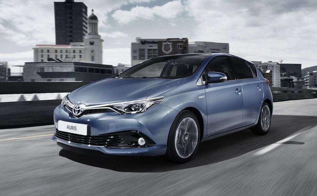 Toyota Auris 2015