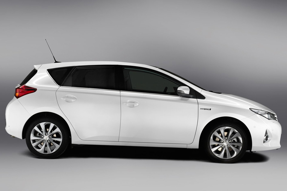 Toyota Auris 7 Seater