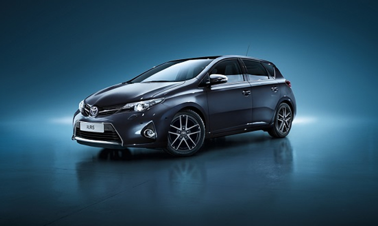 Toyota Auris Deep Titanium